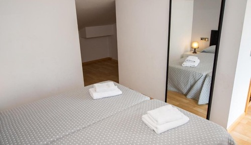 Duplex, 3 Bedrooms