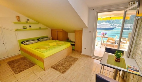 Standard Studio, Balcony, Bay View