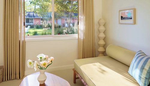 Deluxe Room, 1 Queen Bed