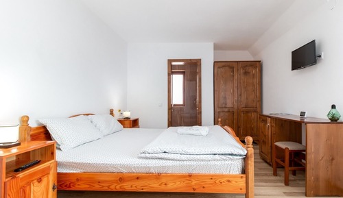 Traditional Chalet, Multiple Beds, Non Smoking, Mountain View