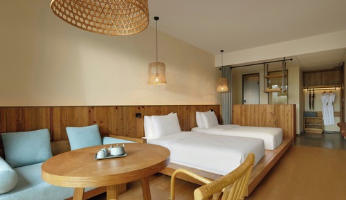 Room, 2 Twin Beds, Non Smoking, Courtyard View