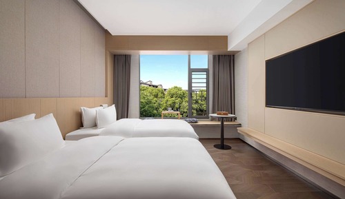 Deluxe Room, 2 Twin Beds, Non Smoking