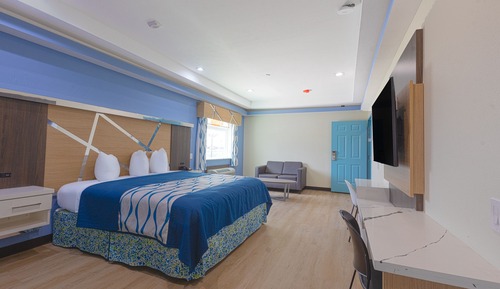 Room, 1 King Bed, Kitchenette