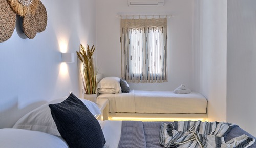 Deluxe Triple Room, Garden View