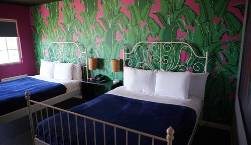 Room 2, 2 Queen Beds