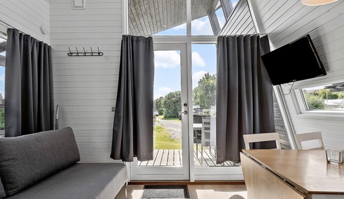Deluxe Cabin