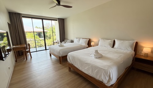 Deluxe Quadruple Room