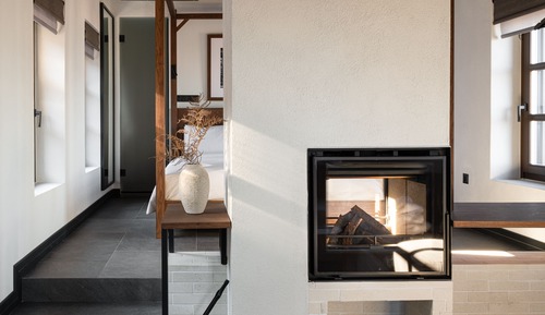 Junior Suite with Outdoor Hot Tub - Mountain & Sea View