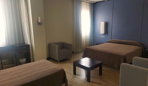 Basic Triple Room
