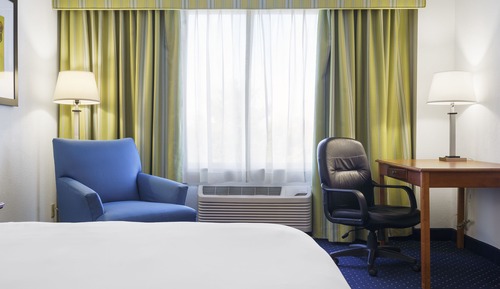 Standard King Room