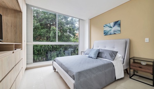 Loft (604A)