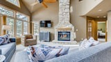 House, 5 Bedrooms