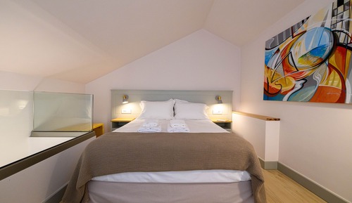 Luxury Suite (Maria, First Floor)