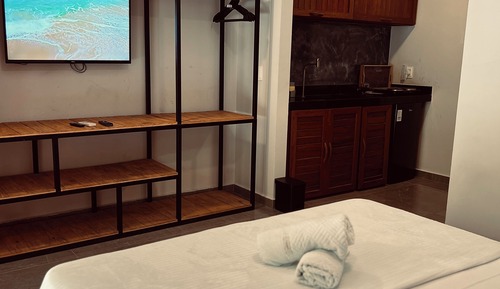 Luxury Apartment, Jetted Tub