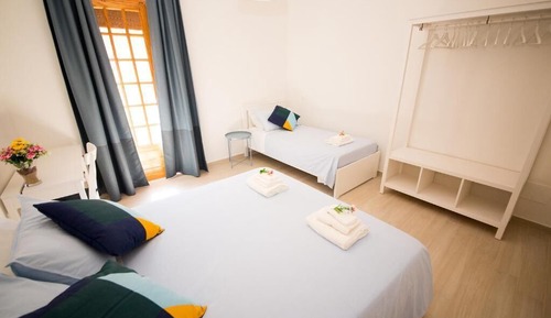 Comfort Triple Room