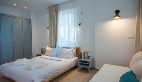 Exclusive Studio Suite