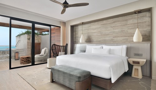 Suite, 1 King Bed, Non Smoking