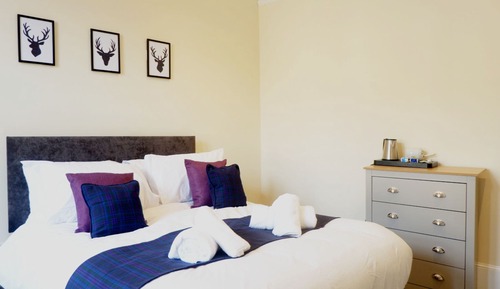 Deluxe Double Room, Ensuite, City View (2nd floor - room 3)