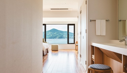 Deluxe Twin Room, Non Smoking, Private Bathroom (Accessible bath)
