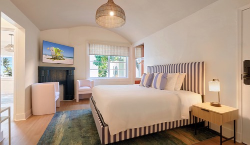 Presidential Suite, Kitchenette