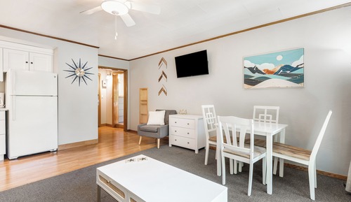 Premier Cottage