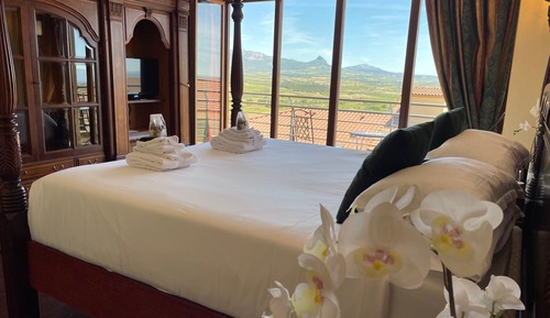 Romantic Room