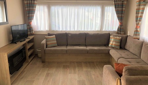 Deluxe Mobile Home