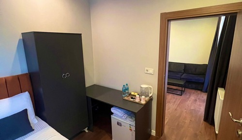 Deluxe Suite, Multiple Beds, Non Smoking