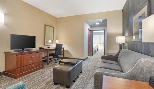 Suite, 2 Queen Beds, Accessible, Refrigerator & Microwave (Sofabed, 2 Rooms, Tub)