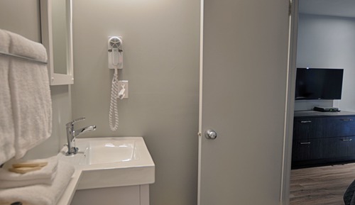 Economy Double Room, 2 Queen Beds