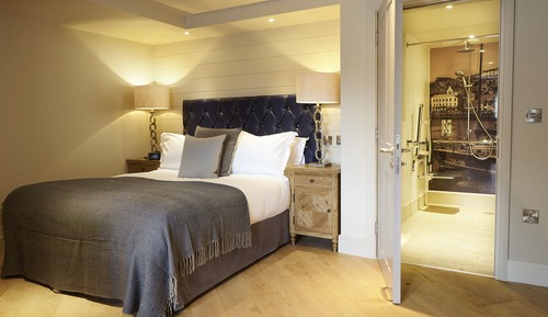 Superior Double or Twin Room (Wet Room)