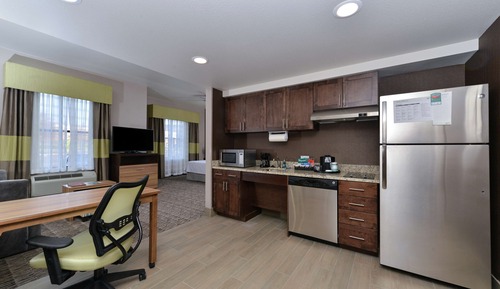 King, Studio Suite