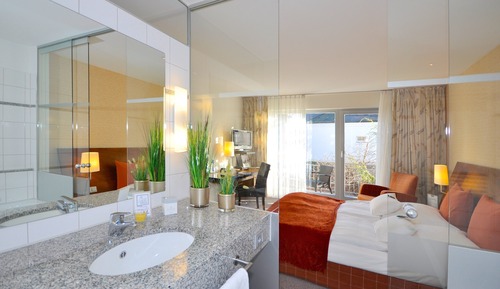 Creative Single Room