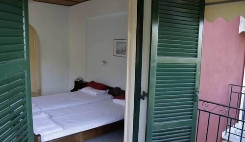 Classic Twin Room