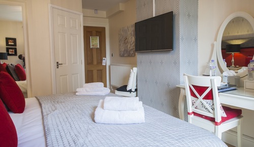 Standard Double or Twin Room, Ensuite (King)