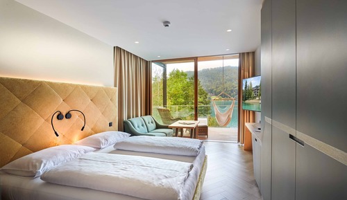 Standard Double Room, Balcony, Lake View