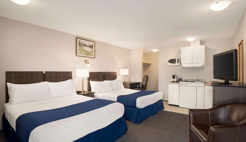 Room, 2 Queen Beds, Non Smoking (Efficiency)