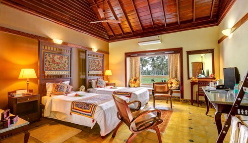 Superior Cottage