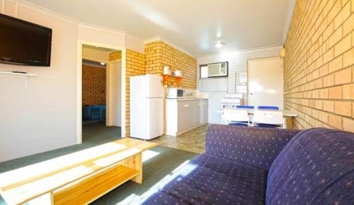Standard 2 Bedroom Unit 