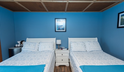 Standard Room, 2 Double Beds