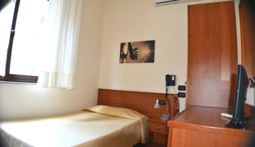 Single Room