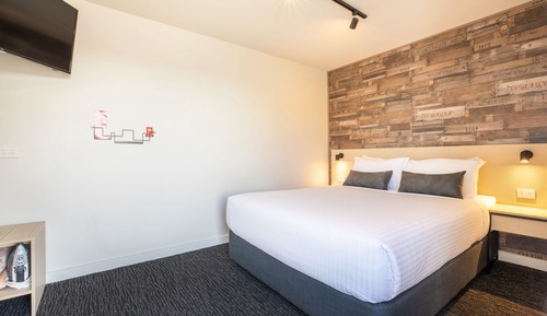 Studio, 1 Queen Bed