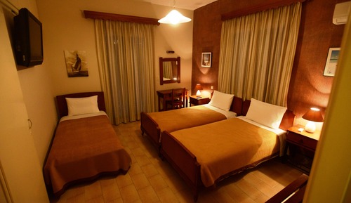 Triple Room