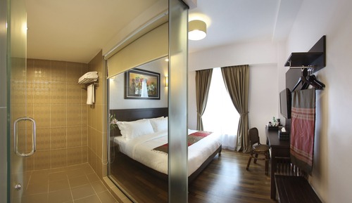 Deluxe Double Room, 1 King Bed, City View