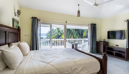 River Front Standard Room