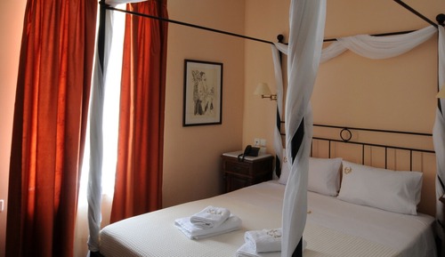 Family Quadruple Room, 2 Bedrooms, Non Smoking