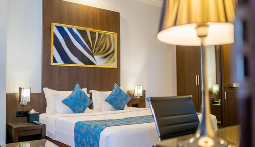 Standard Room, 1 King Bed, Non Smoking