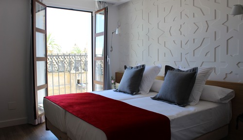 Double Room, City View