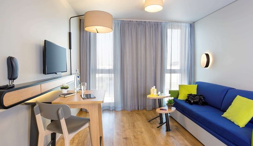 Apartment, Multiple Beds
