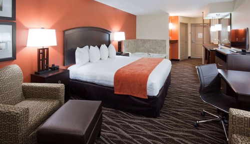 Deluxe Studio Suite, 1 King Bed, Non Smoking